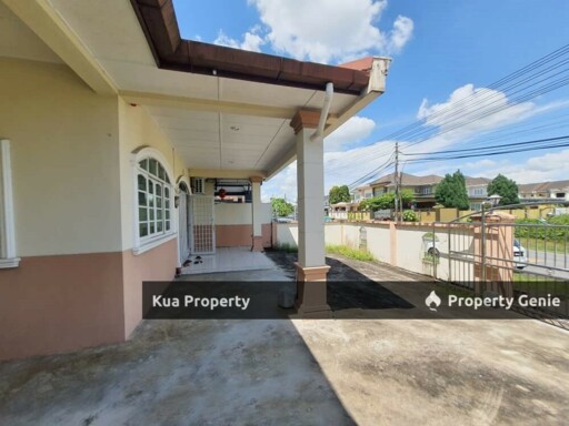For Rent! Single Storey Semi Detached House @ Pheonix Garden, 3rd Mile
