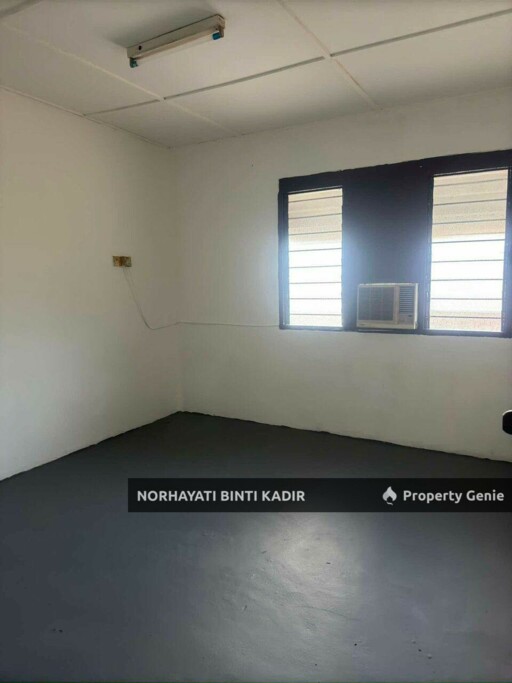 Rumah Teres Low Cost Setali Dah Extend di Dapur Freehold