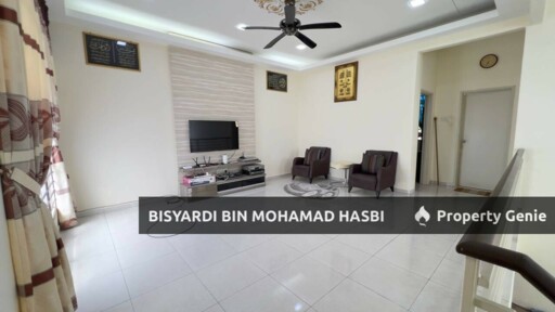 2 Unit Sekali Side By Side 1 Owner Renovated 1.5 Storey Bungalow Taman Senawang Perdana, Senawang.