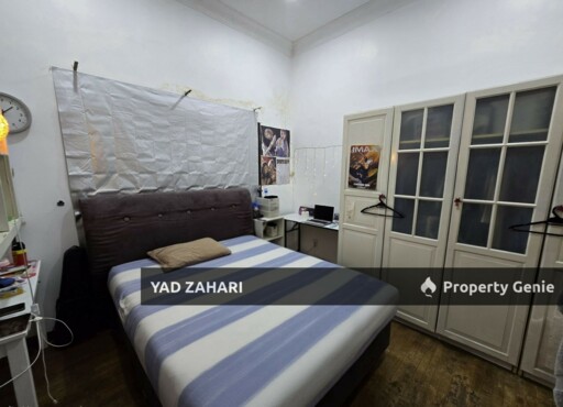Bukit Jelutong, Shah Alam | 2-Storey Superlink Terrace 5+1 Rooms | RM970K - Fully Reno & Extended and Prime Location