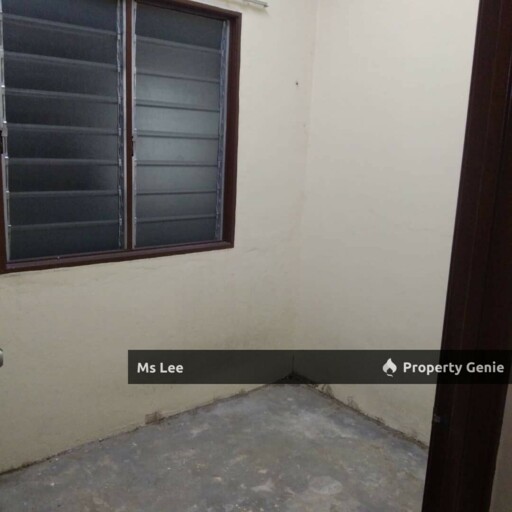 3rd floor Shop Apartment-Taman Desaria-PJS 5-Petaling Jaya-Ready Now