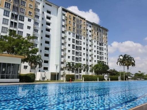 De Bayu Apartment