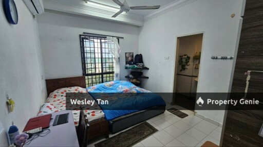 Kampung 8 Condo 4rooms Partly Fitted Kota Seaview Next To Int. School