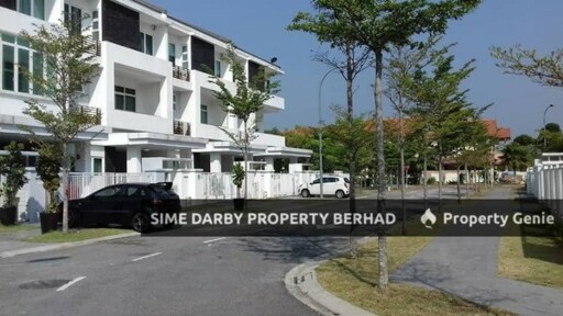 Lagenda Waterfront Homes