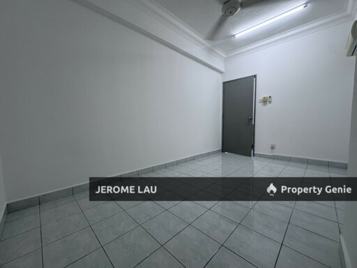 Permas Ville Apartment with Swimming Pools View
