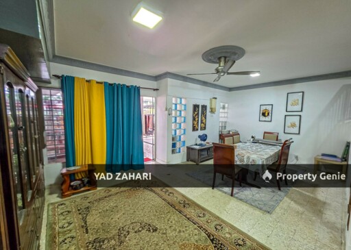 Seksyen 4, Shah Alam | 2-Storey Terrace 4 Bedrooms | RM690K - Prime Location and Facing Open