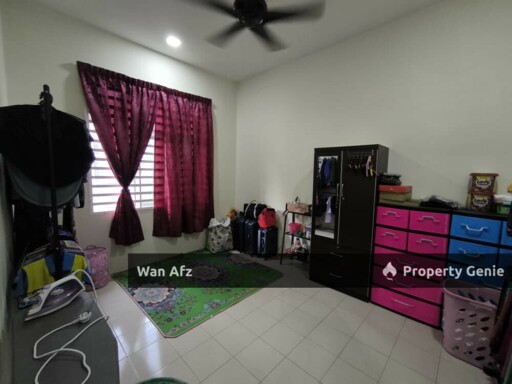 SEMI DETACHED TAMAN KELISA