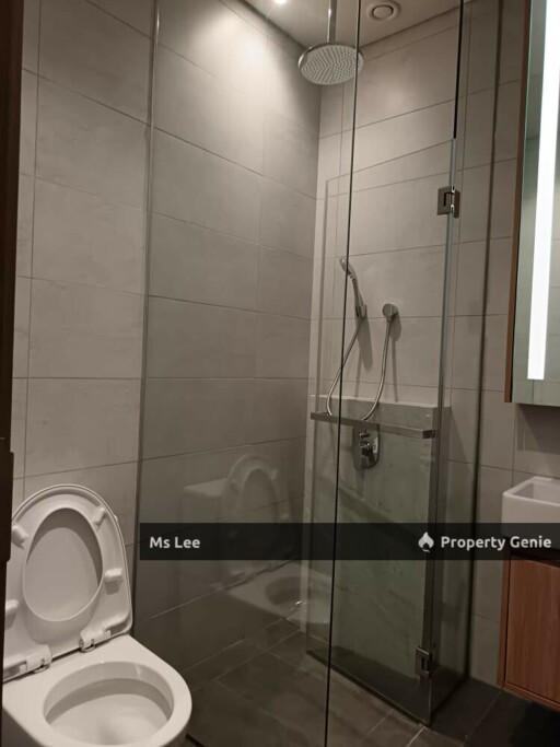 The Conlay @ KLCC-Near Pavilion Mall & MRT, Level 31 Golf Club View, Brand New, Ready Now