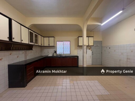 FREEHOLD & REFURBISHED | DOUBLE STOREY CORNER LOT SS1 KAMPUNG TUNKU, PETALING JAYA