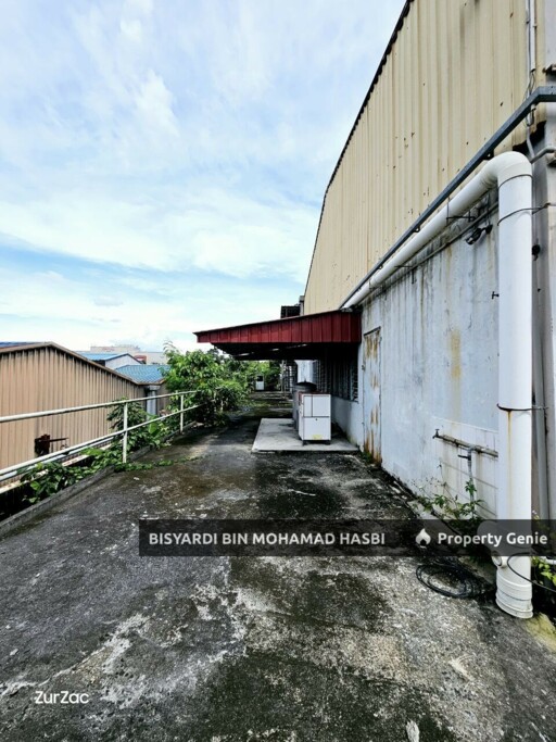 1 ½ Storey Semi-Detached Factory Kaw.Perusahaan Bandar Baru Bangi