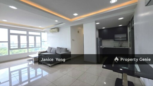 Golden Sand JB Town