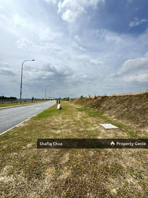 Hamilton Industrial Land Mukim Setul, Seremban, Negeri Sembilan