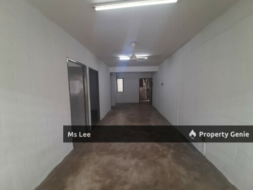 Dahlia Apartment-Bandar Country Homes,Rawang -Blok Seroja Tkt 2 -Ready Now