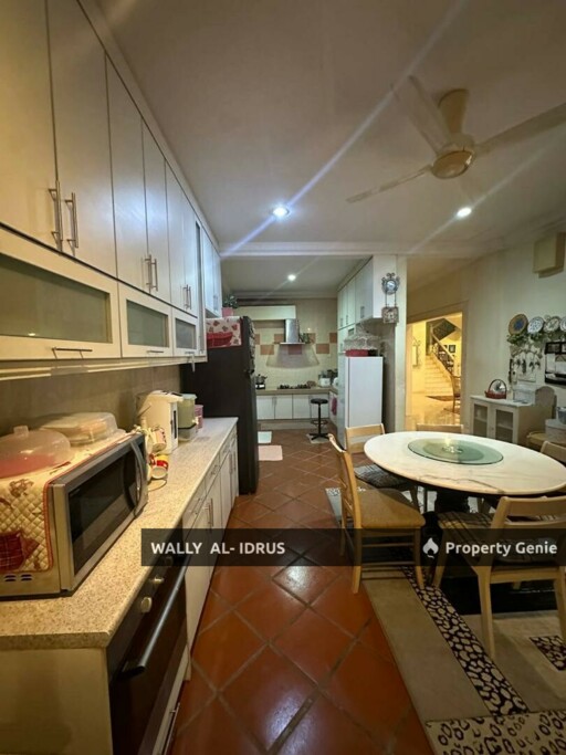 Semi D Renovated with Extra Large Land @ Section 7 Shah Alam