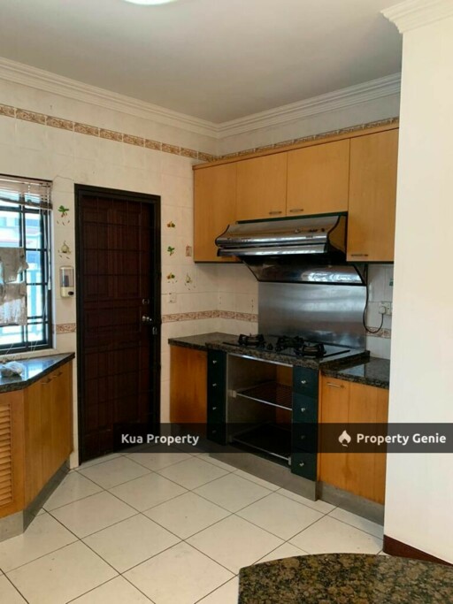 Double Storey Semi detached For Rent! Located at Tabuan Jaya, Kuching