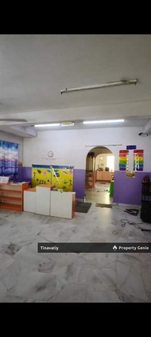 Bandar Sunway Subang Jaya Big Conner Lot Double Storey House in Strategically Bustling Commercial Area.