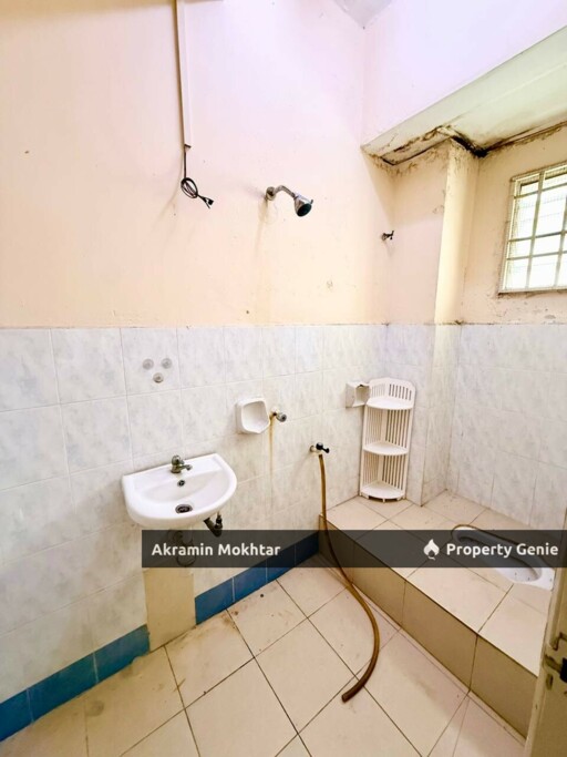 Facing Open & Renovated | Double Storey Seksyen 8 Bandar Baru Bangi