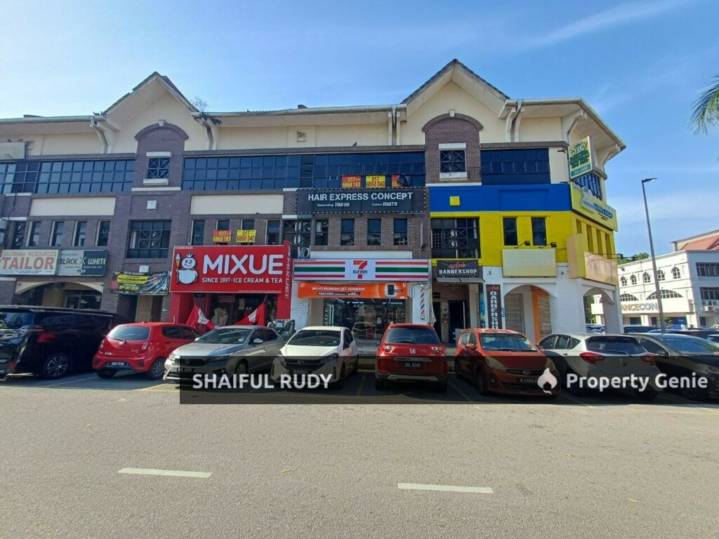 Want to let. Shoplot Kota Damansara Sek 8