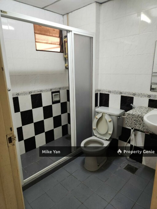 Astana Putra Bukit Rahman Putra Sungai Buloh for Rent at RM 1,550 By ...