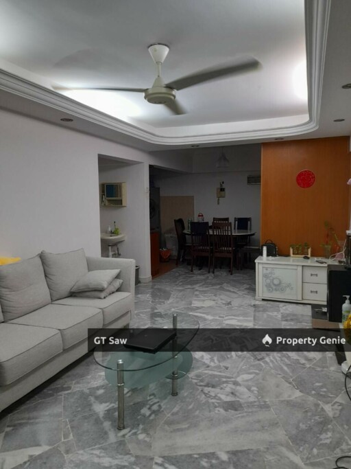 3 bedrooms Desa Petaling - Vantage Point condo 886sf Freehold