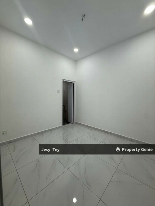 Taman Desa Tebrau Double Storey