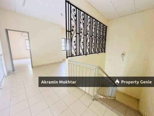 Freehold, Facing Open & Partially Furnished | 1.5 Storey Semi D Taman Desa Utama, Sg Merab, Kajang ✅