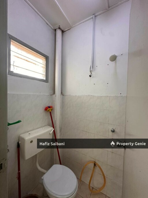 Double Storey Terrace Saujana Utama Sungai Buloh