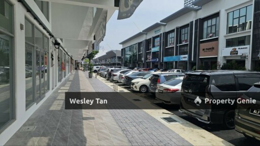 Kota Laksamana New 5 Units Adjoining 2 Storey Shop 22x73 Matured Township 3phase
