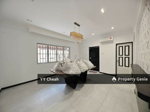 Ipoh Luxury Bungalow For Sale Freehold Facing Field Perfect Dream Home