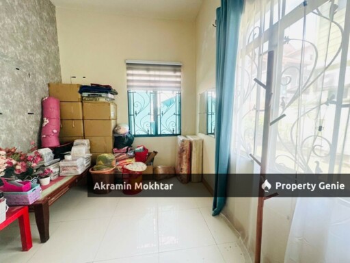 RENOVATED 2.5 Storey Semi D Puncak Bangi, Seksyen 6, Bandar Baru Bangi