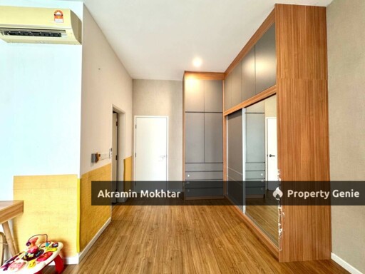 Freehold & Renovated | 2-STOREY TERRACE Parkfield Residences TROPICANA HEIGHTS, KAJANG
