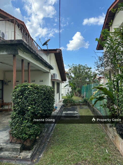 SEK 17 PJ BUNGALOW