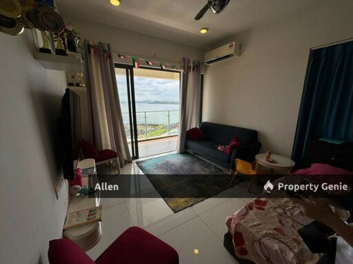 Kings Bay @ Country Garden Danga Bay Comfortable and Spacious Home with a Beautiful Sea View in Johor Bahru