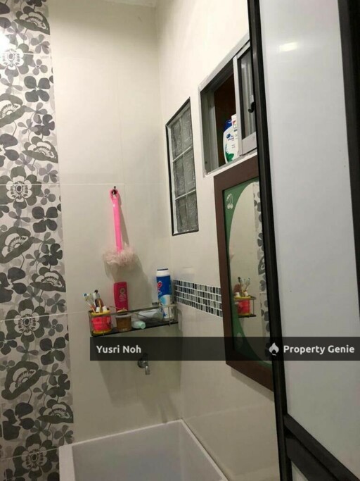 SINGLE STOREY TERRACE, TAMAN BUNGA RAYA, SETAPAK (OPEN FRONTAGE & FACING PLAYGROUND)