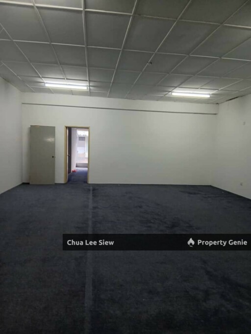 📍Jalan Cantik， Taman Pelangi Indah Shoplot (upper floor) for RENT | untuk SEWA | 出租