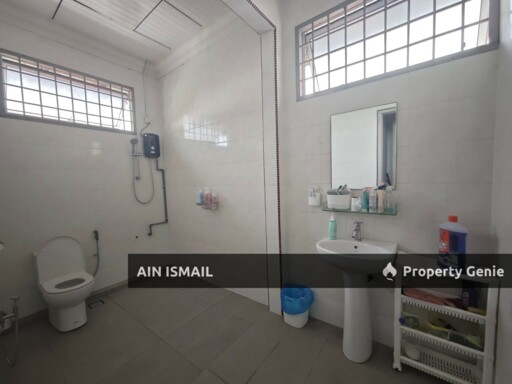 BANGLO 2 TINGKAT TOK SIRA, KUANTAN