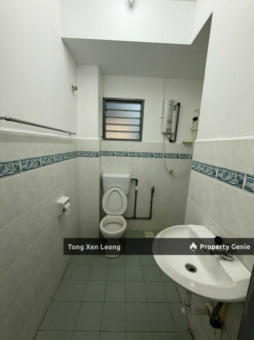 2 Storey For Sale @ Muzaffar Height Ayer Keroh