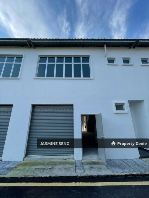 Taman Saujana Kluang Shoplot