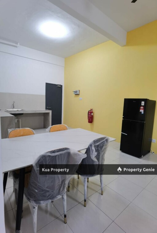 Uni Central Apartment For Rent! Located at Samarahan