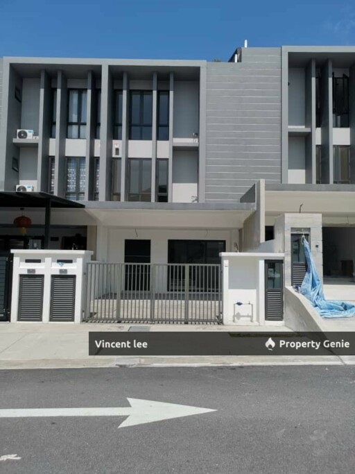 Marque Jalil PUJ 4, 3 Storey Terrace Brand New, Taman Puncak Jalil, 10 minute drive to Pavilion Bukit Jalil