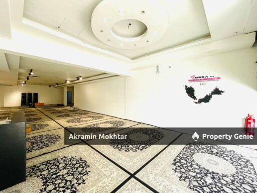 GROUND FLOOR, FACING PLAYGROUND & RENOVATED | SHOP LOT GROUND FLOOR INTERMEDIATE UNIT SERI KEMBANGAN