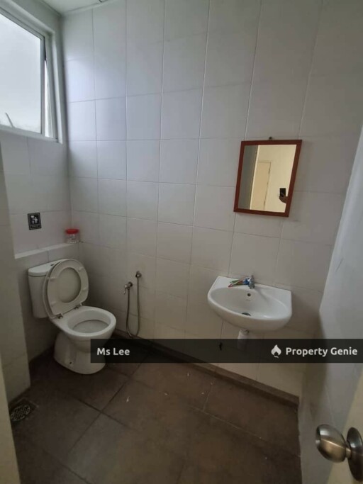 Office Suite 10 RM810-The Landmark Office @ Bandar Bukit Tinggi, Klang-Ready After 1/12