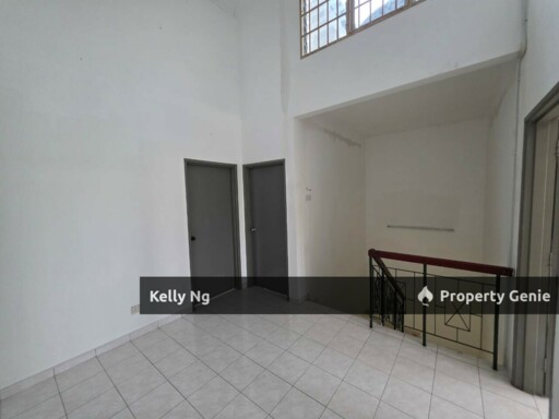 Double Sty House FACING NO HOUSE At Bandar Puteri Klang For Sale