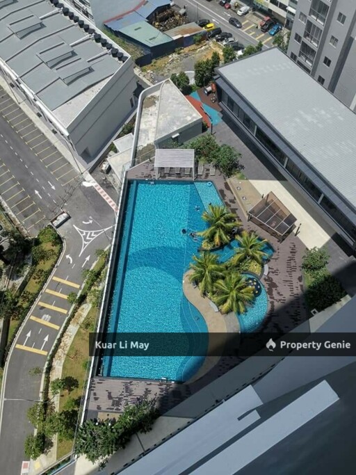 4 Parking The Herz For Sale