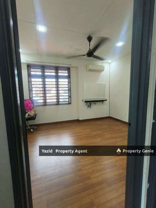 Double Storey, Taman Salak Perdana, Salak Tinggi [ FREEHOLD ]