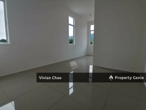 New Double Storey Terrace @ Menglembu with Prime Location for Sale