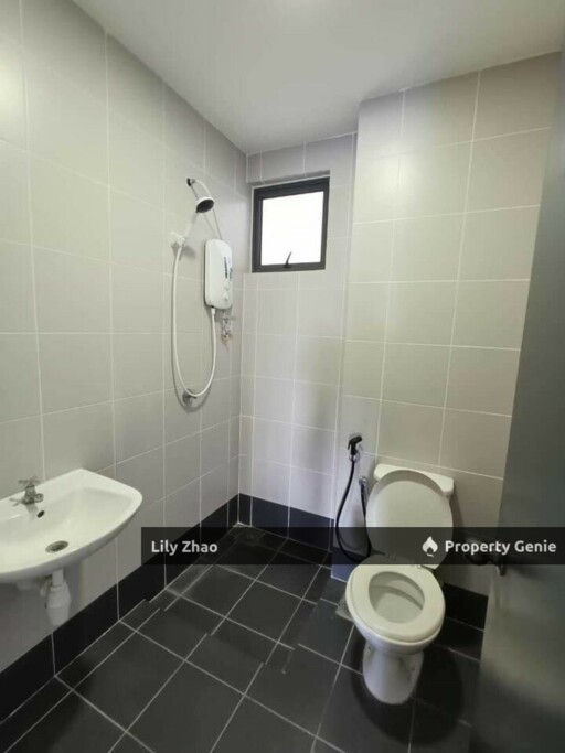 The Suritz Condo @ Kolombong for Sale - Corner Lot | High Floor | Low Density