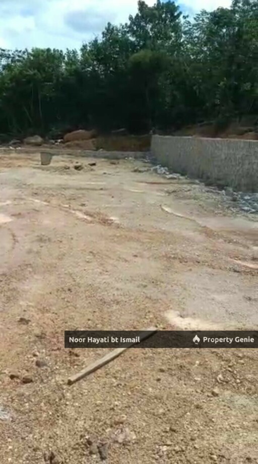 Melaka, Alor Gajah,  Tanah Lot Banglo RM155k