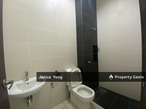 The Straits View Residence Permas Jaya