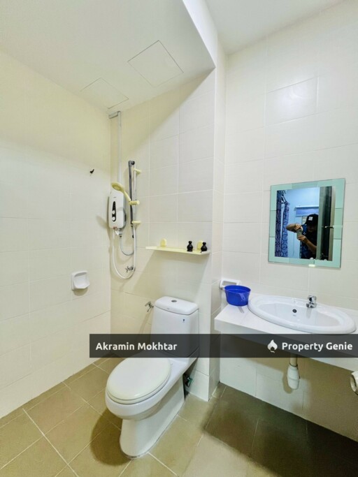 IFRERHOLD, CORNER UNIT & FULLY FIRNISHED | 3 Storey Terrace Taman Universiti, Bangi